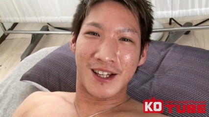 色黒で引き締まった佑の魅力が炸裂！初撮影で本能を解放する