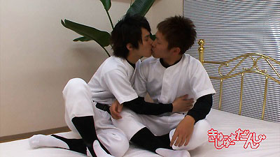 野球ユニフォーム×ジャニ系キュート男子とやんちゃイケメンがユニ姿のまま腰打ちつけ合う汗だくガチSEX試合